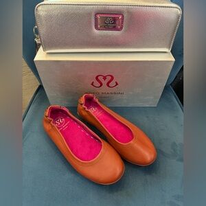 Soto Massini Italian Leather Flats EU 37 (US 6–7) NWT